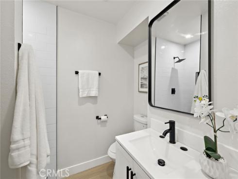 108 Danbury , Costa Mesa, CA
