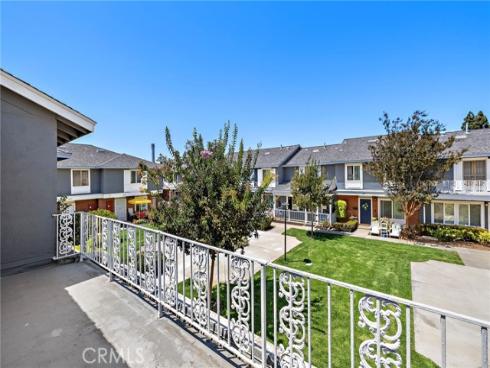 108 Danbury , Costa Mesa, CA