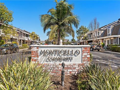 108 Danbury , Costa Mesa, CA