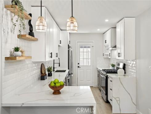 108 Danbury , Costa Mesa, CA