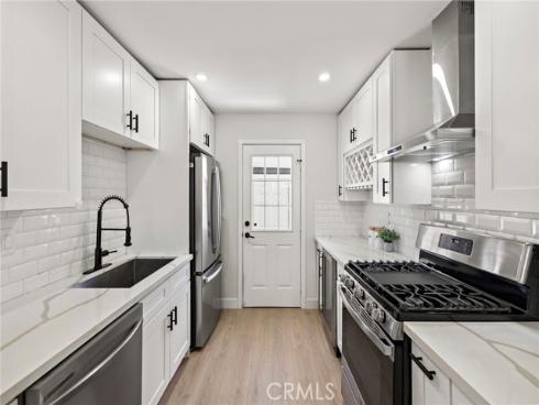 108 Danbury , Costa Mesa, CA