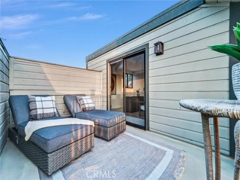 2157 Pacific Avenue B202 , Costa Mesa, CA