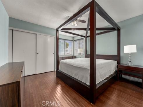 939 W 19th , Costa Mesa, CA