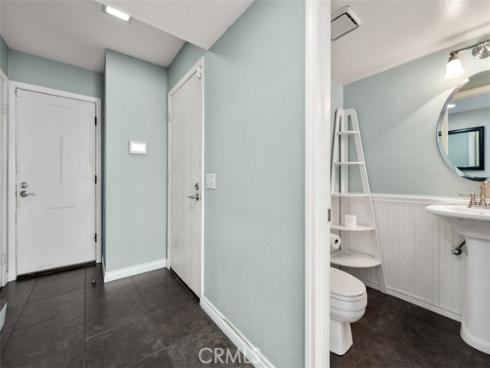 939 W 19th , Costa Mesa, CA