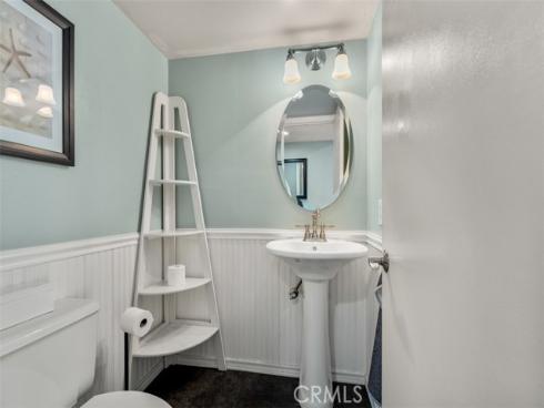 939 W 19th , Costa Mesa, CA