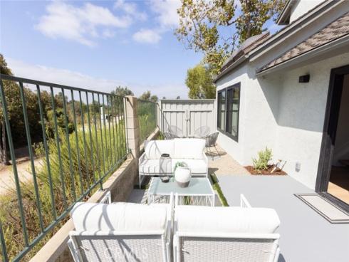 1095 Sea Terrace , Costa Mesa, CA