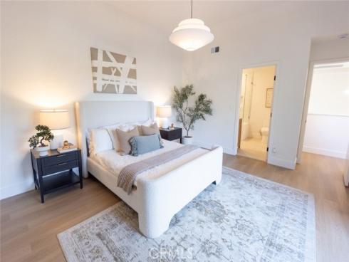 1095 Sea Terrace , Costa Mesa, CA