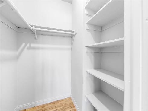 345 University F6 , Costa Mesa, CA
