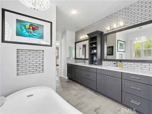 2534 Cornerstone Lane, Costa Mesa, CA