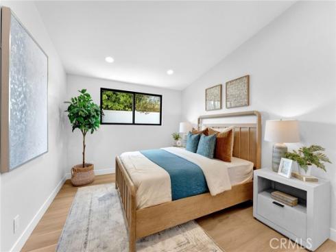 3064 Gibraltar , Costa Mesa, CA