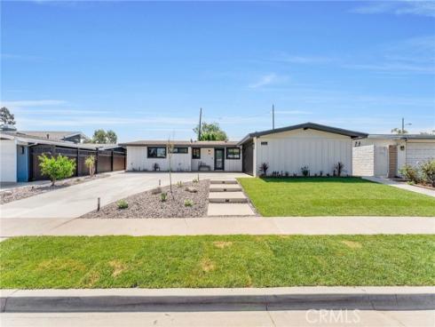 3064 Gibraltar , Costa Mesa, CA
