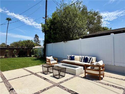 3064 Gibraltar , Costa Mesa, CA
