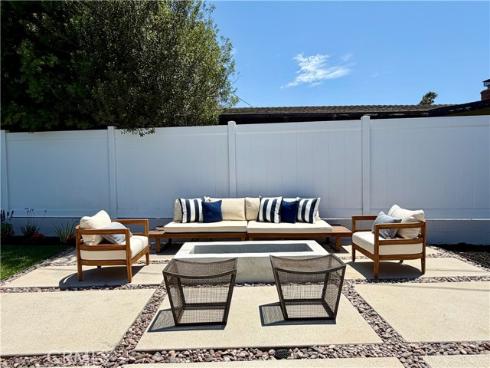 3064 Gibraltar , Costa Mesa, CA