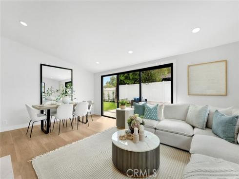 3064 Gibraltar , Costa Mesa, CA