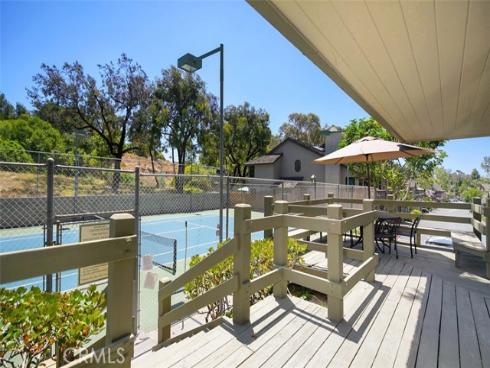 1091 Stone Brook Lane, Costa Mesa, CA