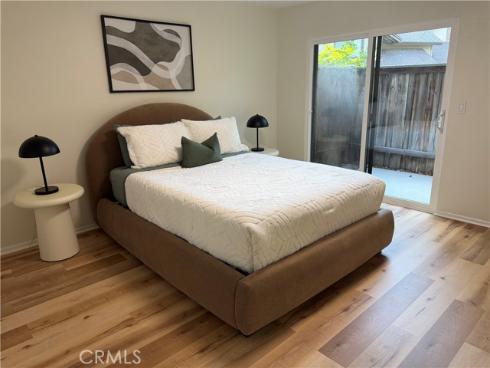 1091 Stone Brook Lane, Costa Mesa, CA