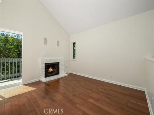 1091 Stone Brook Lane, Costa Mesa, CA
