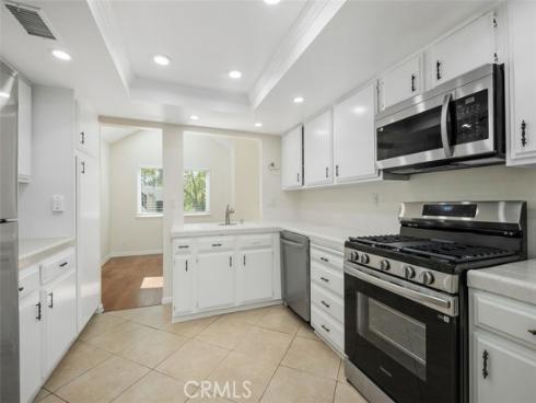 1091 Stone Brook Lane, Costa Mesa, CA