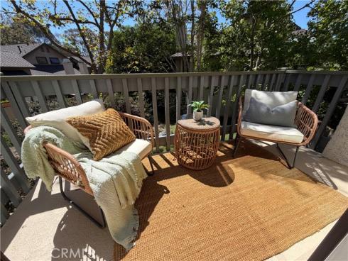 1091 Stone Brook Lane, Costa Mesa, CA