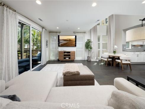 1675 Grand View , Costa Mesa, CA