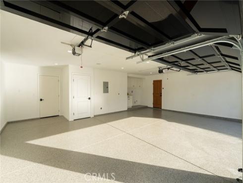 226 Santa Isabel Ave , Costa Mesa, CA