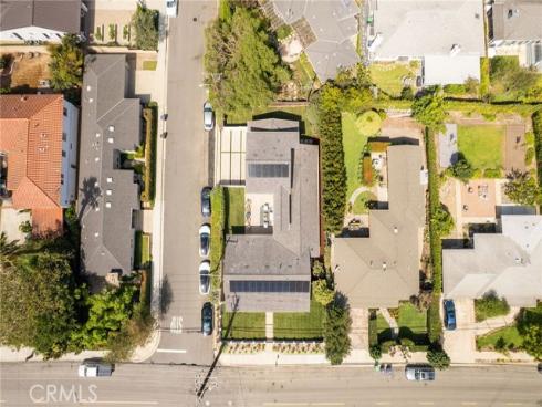 226 Santa Isabel Ave , Costa Mesa, CA