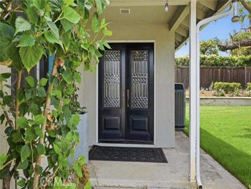 2336 Cynthia Court, Costa Mesa, CA