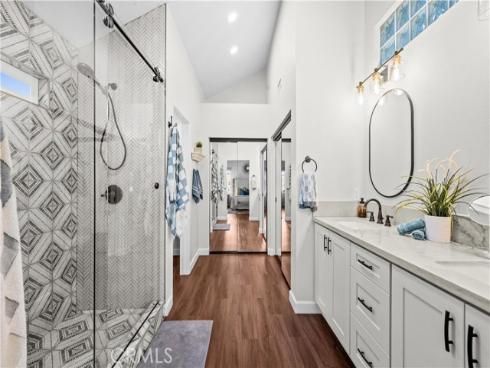 208 Calabria Court, Costa Mesa, CA