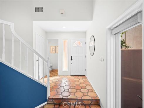 208 Calabria Court, Costa Mesa, CA