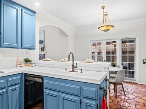 208 Calabria Court, Costa Mesa, CA