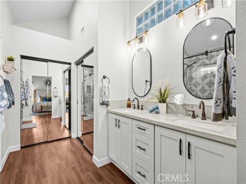 208 Calabria Court, Costa Mesa, CA