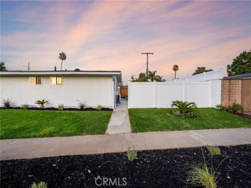 245 Tulane , Costa Mesa, CA
