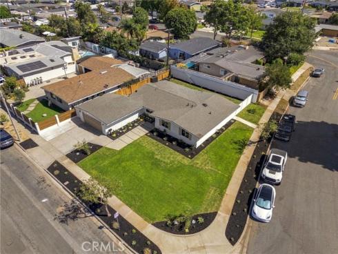 245 Tulane , Costa Mesa, CA