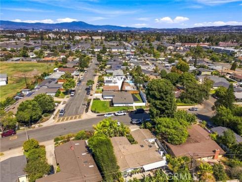 245  Tulane  , Costa Mesa, CA