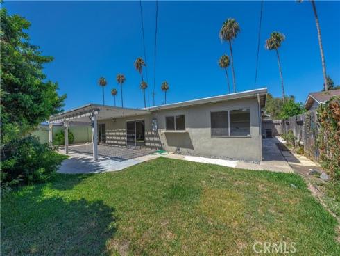 3062 Johnson Avenue, Costa Mesa, CA