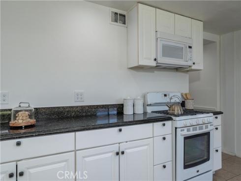 3062 Johnson Avenue, Costa Mesa, CA