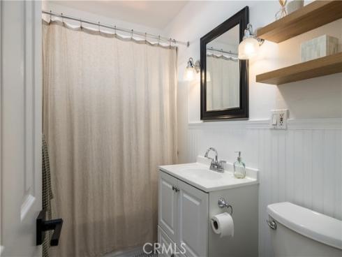 219 Pauline , Costa Mesa, CA