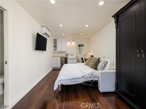 219 Pauline , Costa Mesa, CA