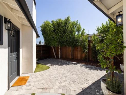219 Pauline , Costa Mesa, CA