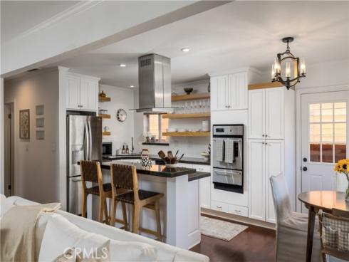 219 Pauline , Costa Mesa, CA