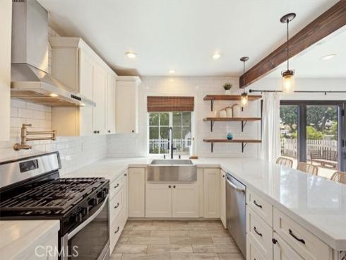2113 Federal Avenue, Costa Mesa, CA