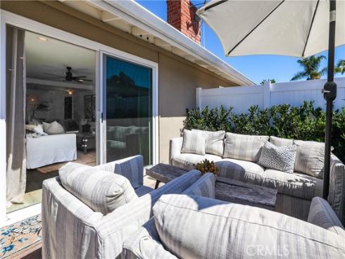 1741 Tustin 14D Avenue, Costa Mesa, CA