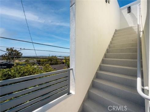2101 Two Harbors , Costa Mesa, CA