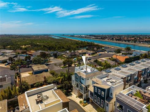 2101 Two Harbors , Costa Mesa, CA