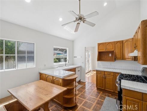284 E 18th , Costa Mesa, CA