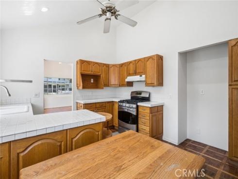 284 E 18th , Costa Mesa, CA