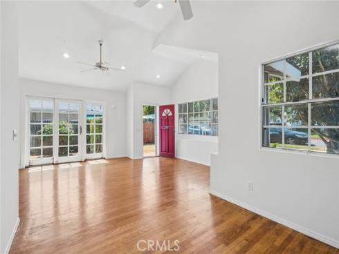 284 E 18th , Costa Mesa, CA