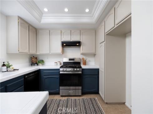 212 Mayfair , Costa Mesa, CA