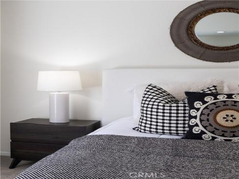 212 Mayfair , Costa Mesa, CA