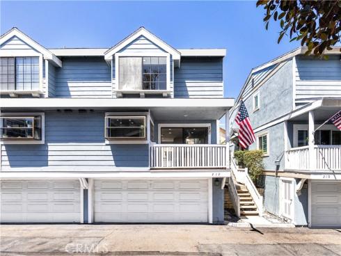 212 Mayfair , Costa Mesa, CA